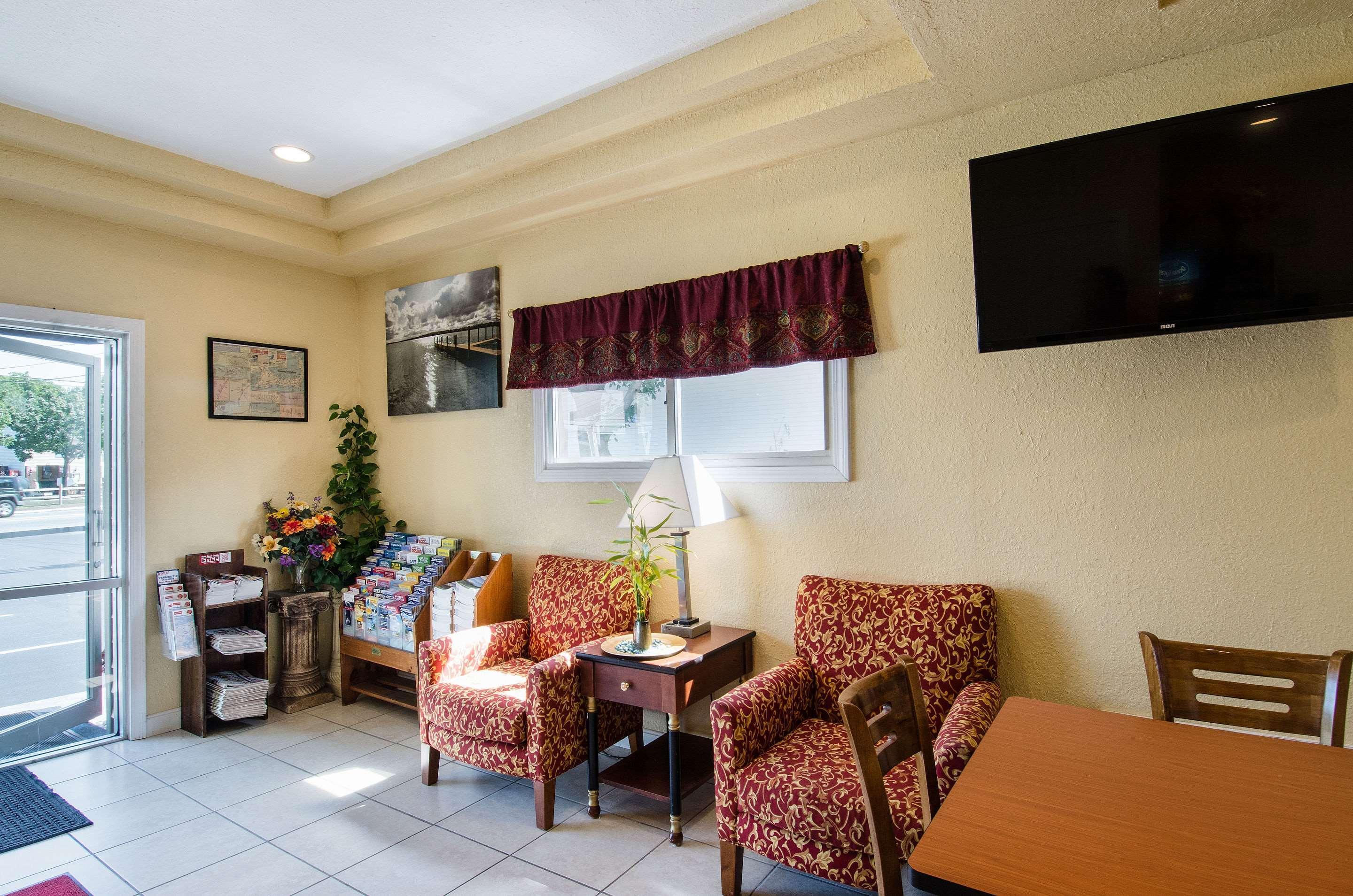 Econo Lodge By Choice - Cape Cod West Yarmouth Bagian luar foto